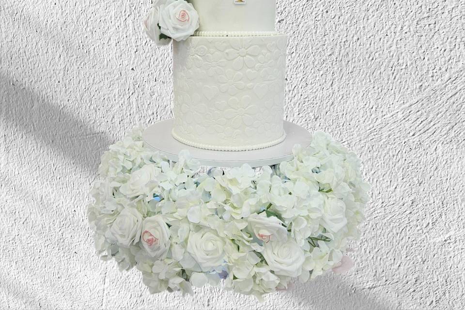 Classic 2 tier cake