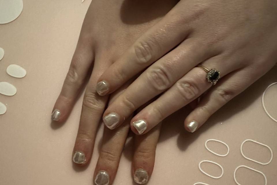 Wedding nails