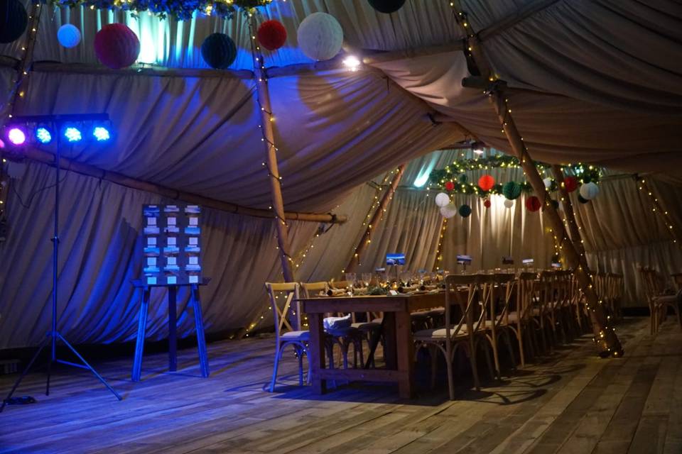 Tipi Reception