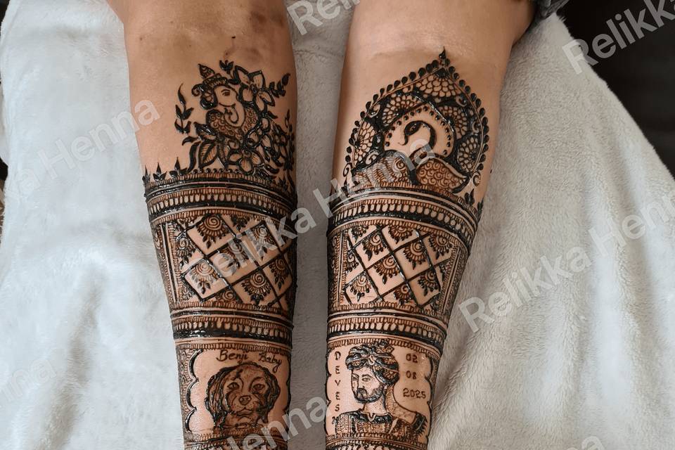 Intricate bridal henna