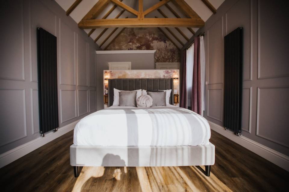 Honeymoon Suite