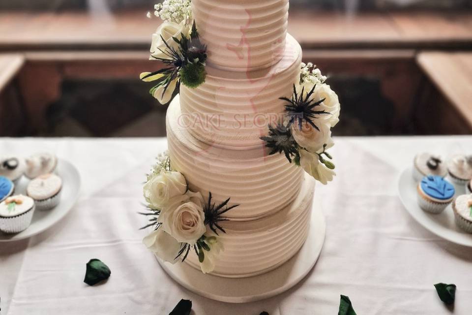 4 tier buttercream wedding cak