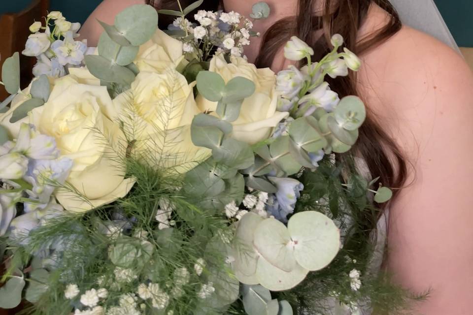 Beautiful bride and flowers