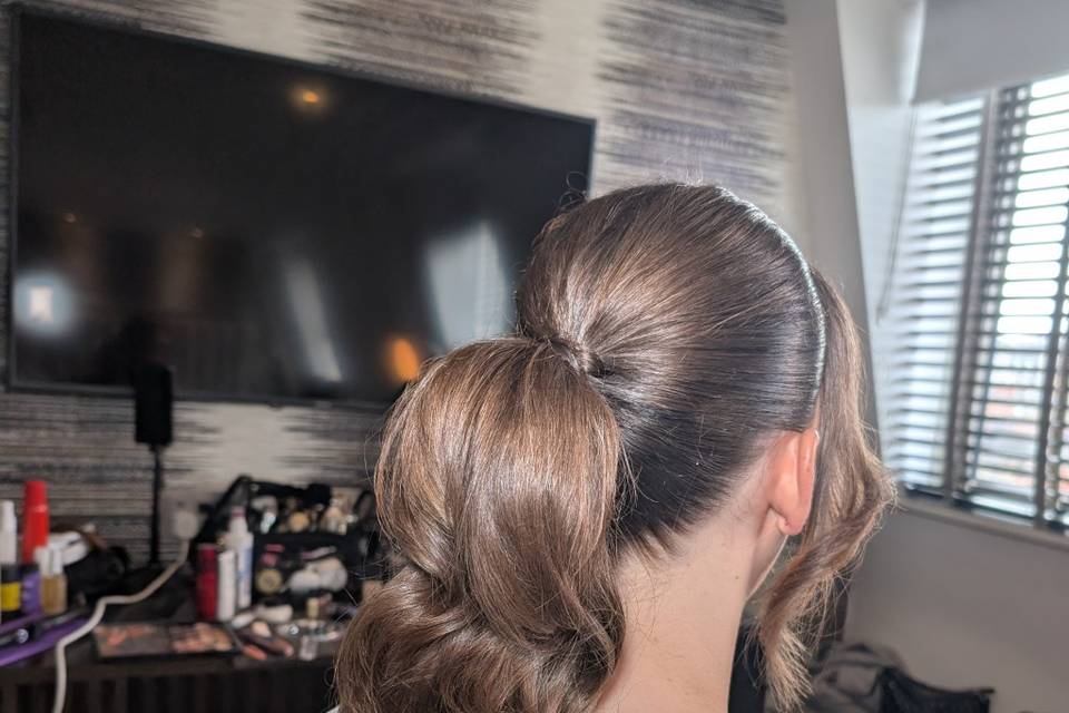 Low wave pony, no extensions