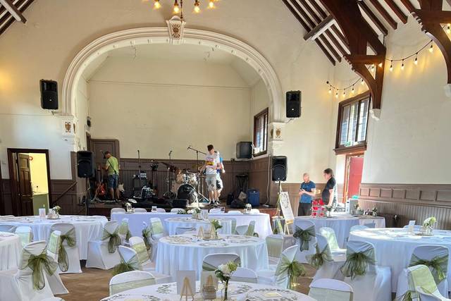 Dressed tables