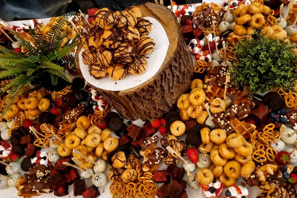 Dessert Grazing Table