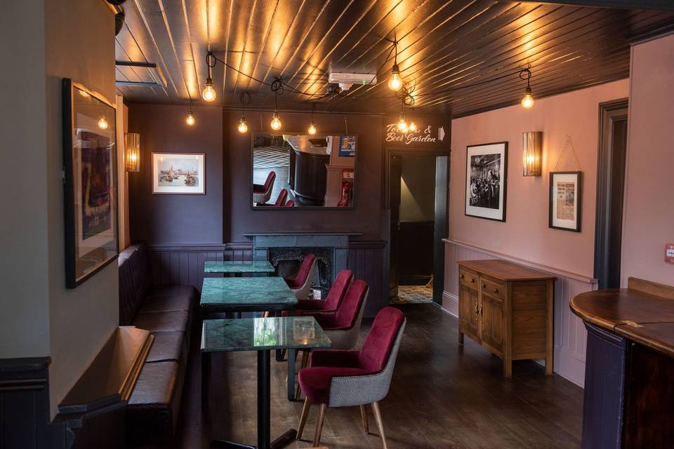 The Waterman's Arms 12