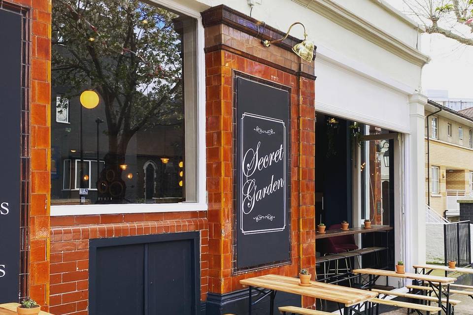 The Waterman's Arms 15