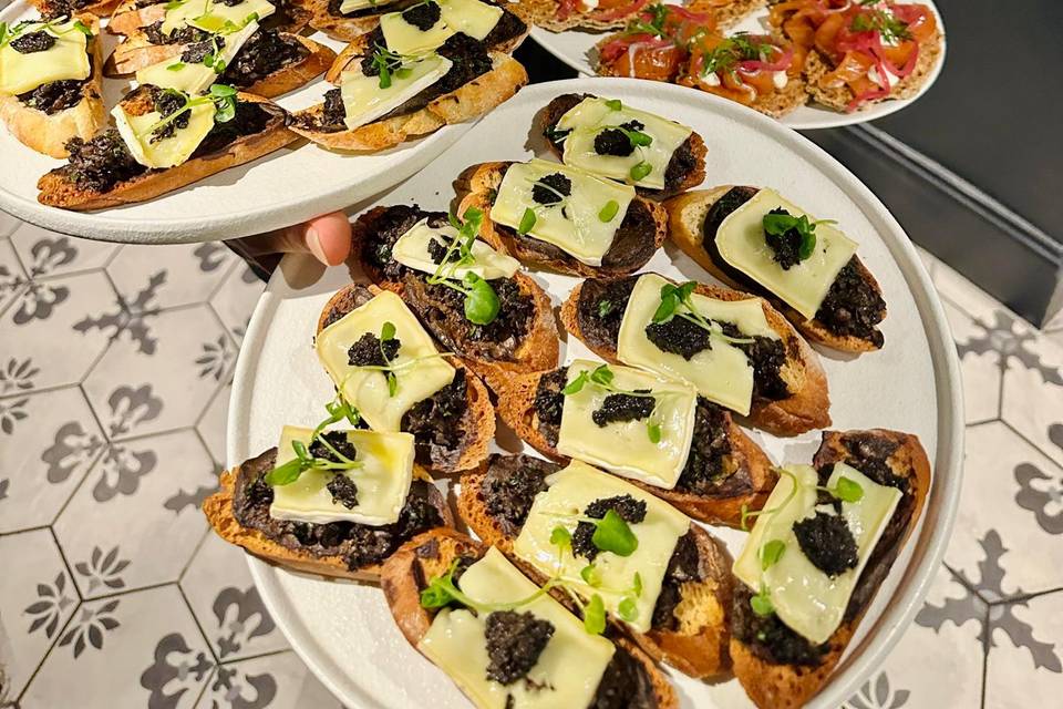 The Waterman's Arms 6