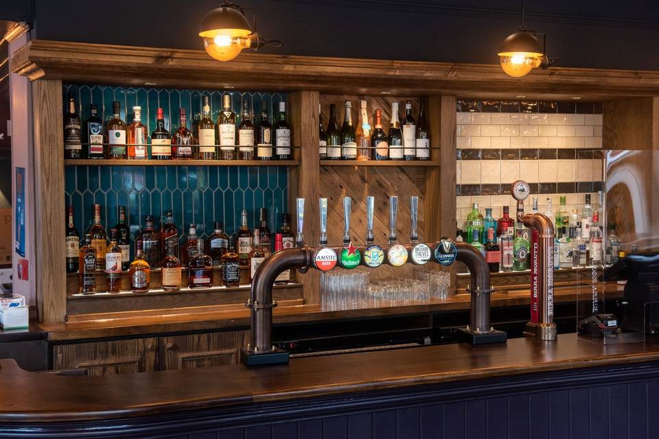 The Waterman's Arms 9