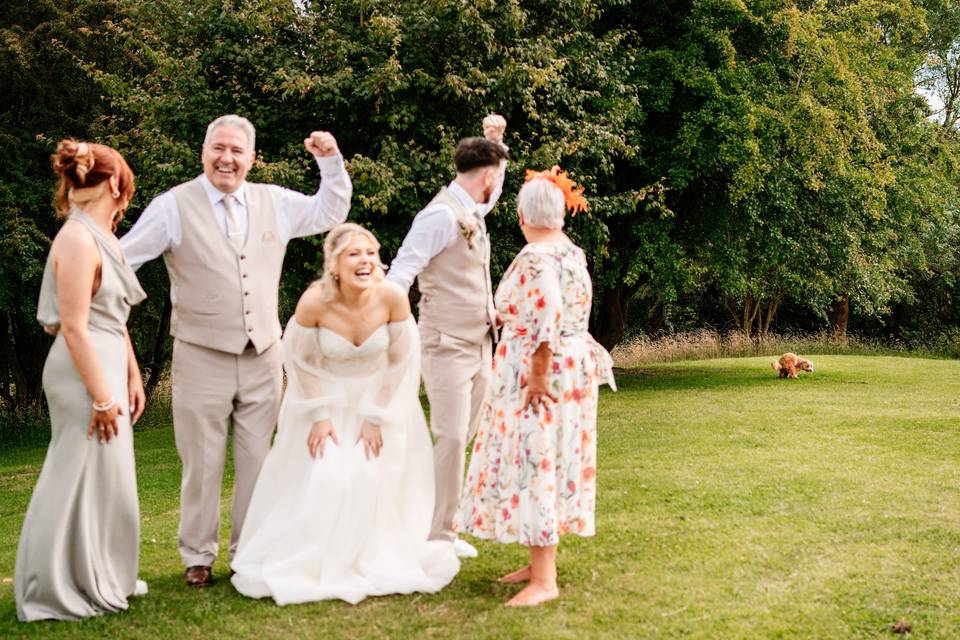 Dogs at weddings...
