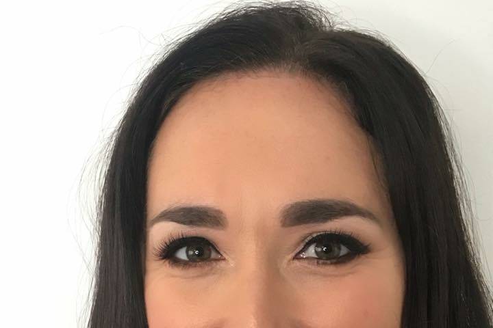 Occasion makeup