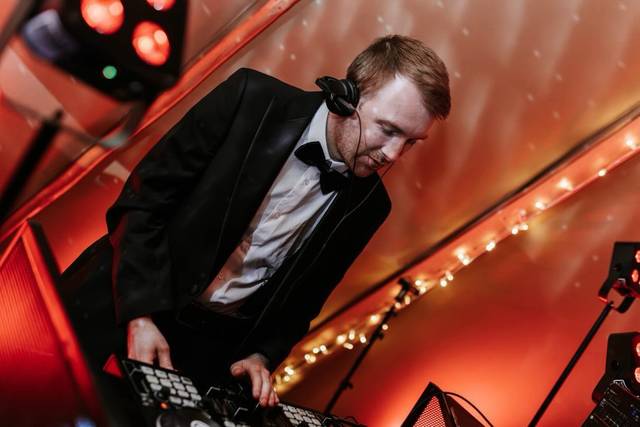 Our Live DJs