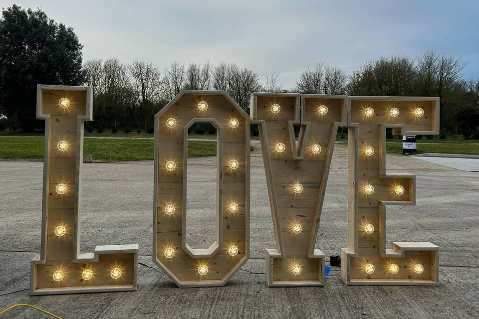 4ft cabochon light up letters