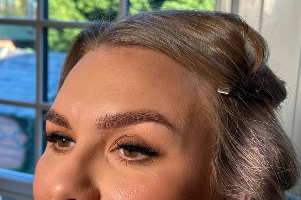 Cat eye makeup