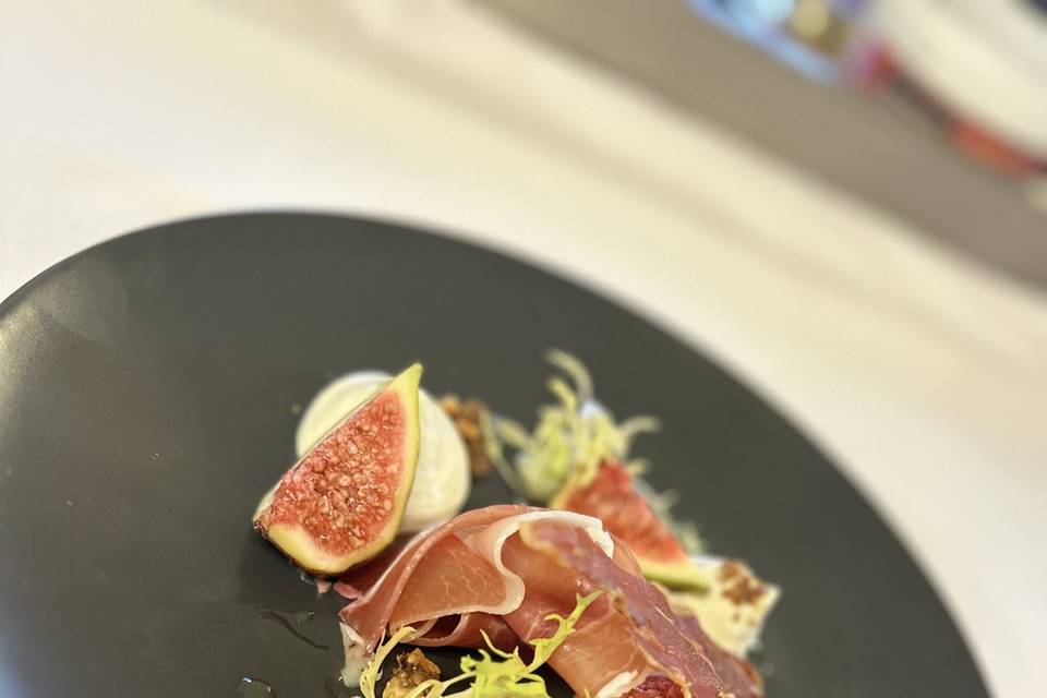 Fig, goats cheese, parma ham