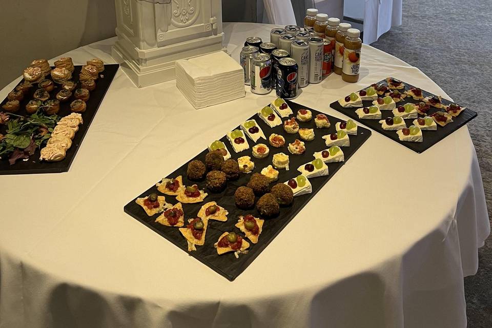 Canapés & Postbox