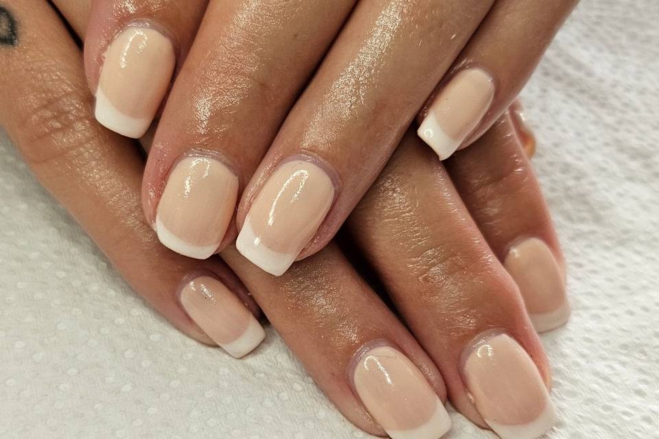 French tips with creamer base