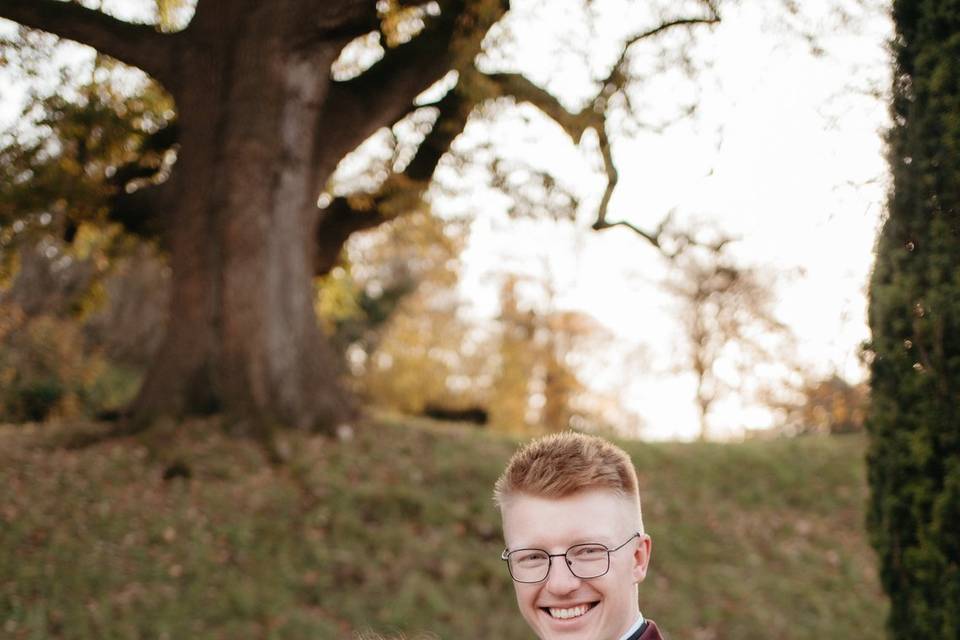 Couples Portraits at Coombe lo