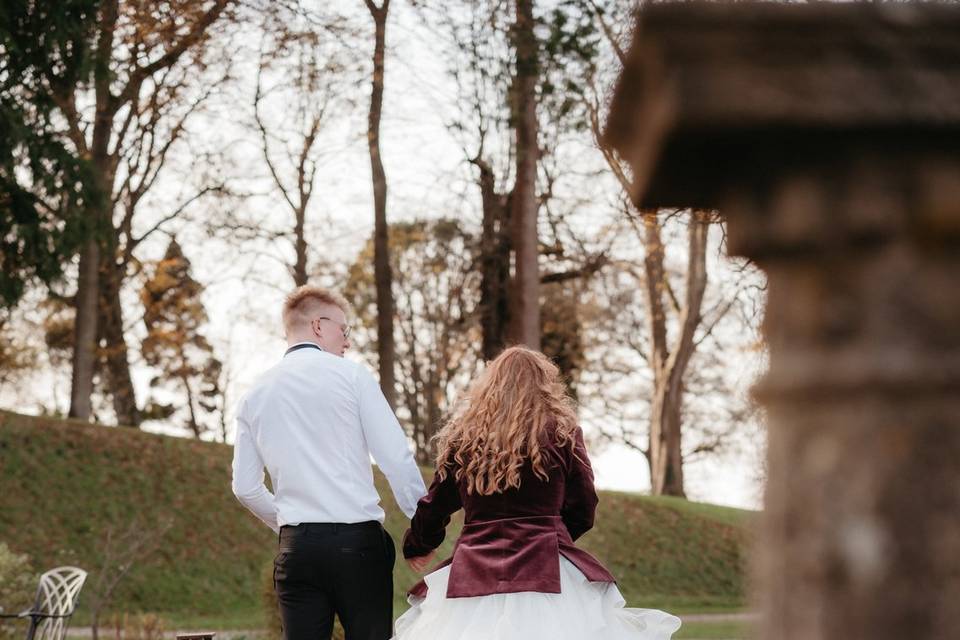 Couples Portraits at Coombe lo