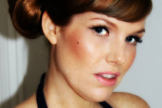 Hollie kamel wedding singer
