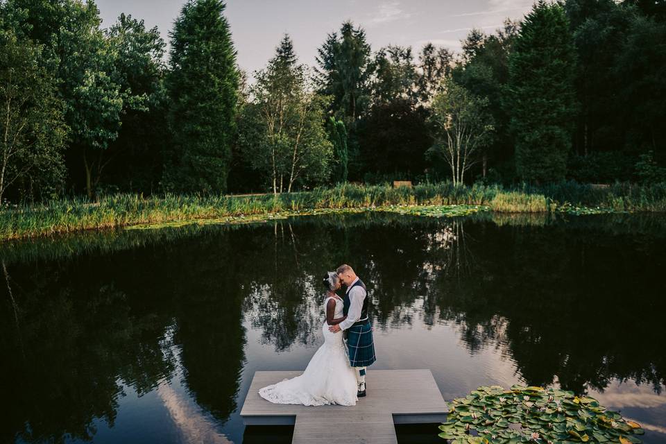 Bride & Groom on the jetty