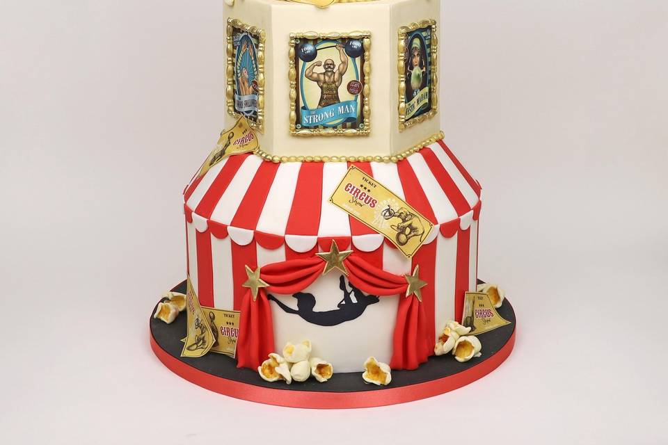 Circus cake