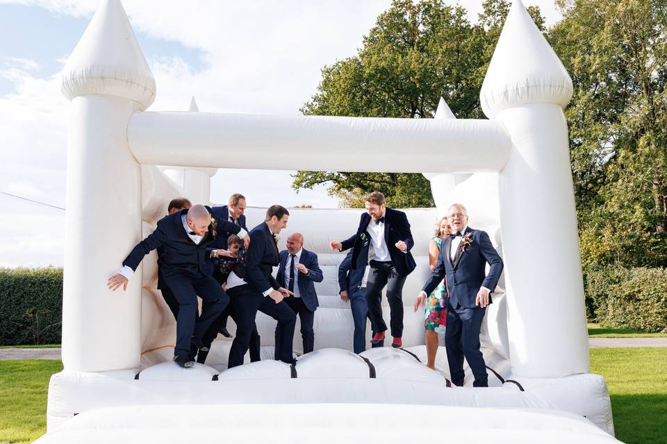 Fun wedding photography