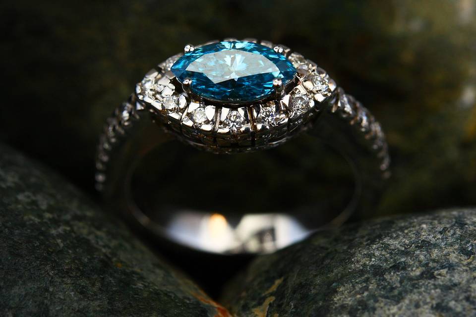 Sapphire with diamond ring