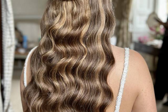 Soft Hollywood waves half up