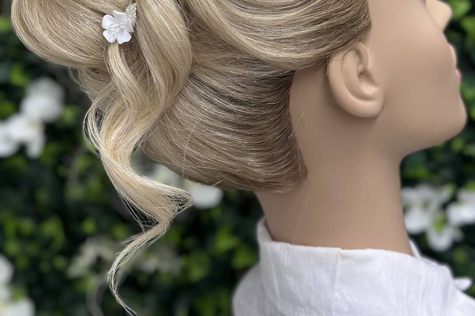 Modern French twist