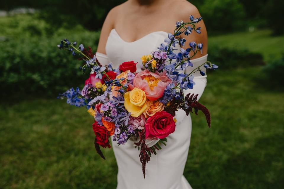 Westvirjeni Colourful Bouquet