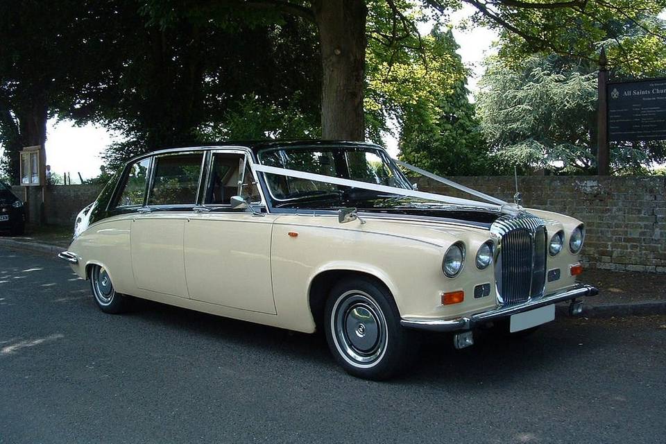 DUCHESS - ROLLS ROYCE SILVER SHADOW HIRE