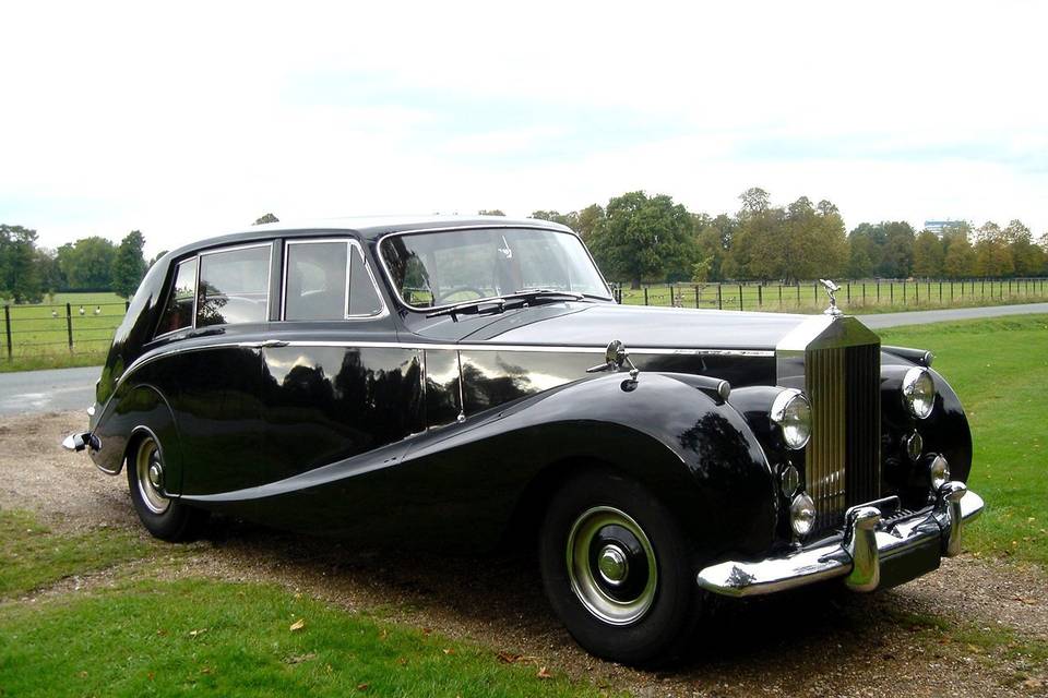 1939 ROLLS ROYCE SILVER WRAITH HIRE