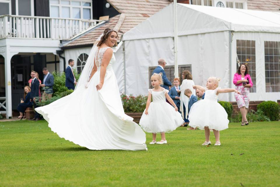 Bride and bridesmaids