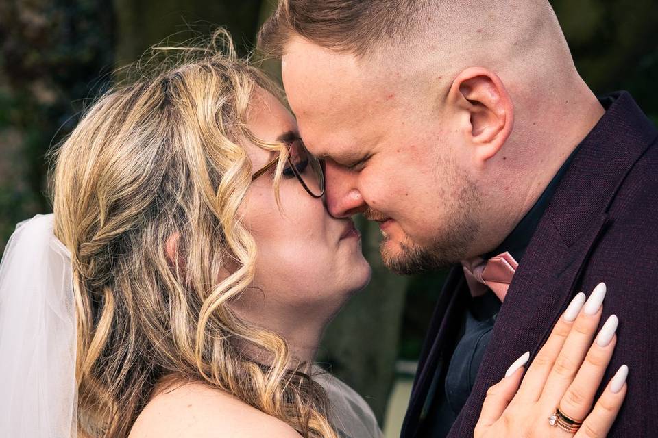 Intimate moment between bride