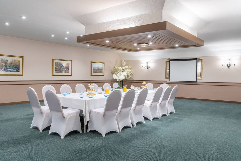 Macdonald Suite