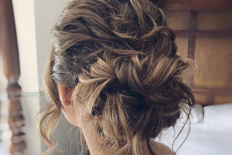 Loose bridal bun