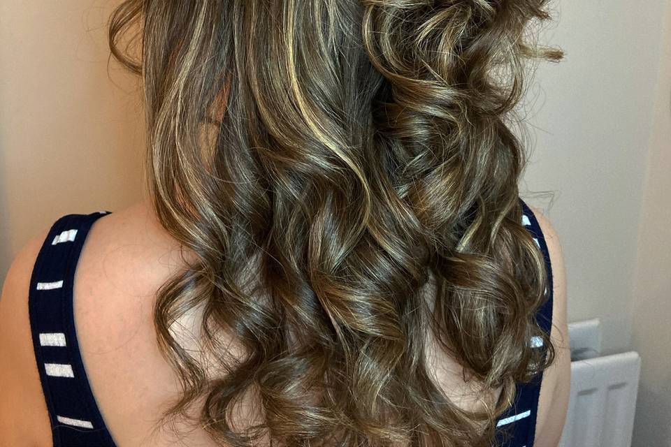 Bouncy curls updo