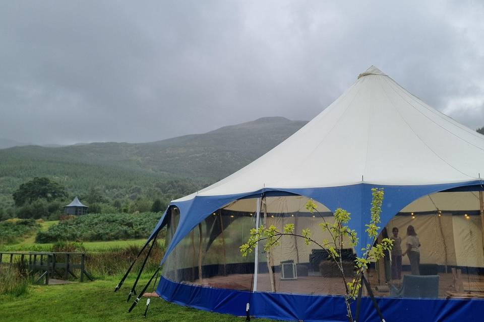 Bell tent with clear walls