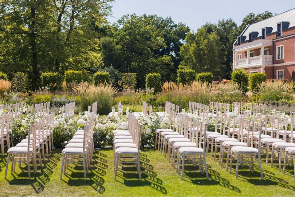 Outdoor ceremony