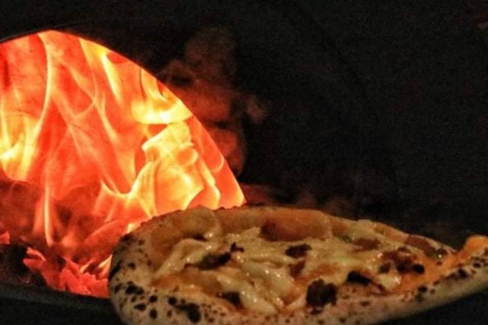 Two J's Woodfired Pizza