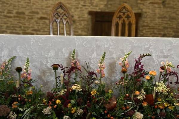 Top Table Meadow Display