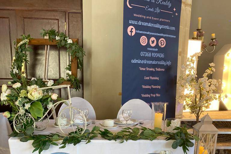 Sweetheart Top Table