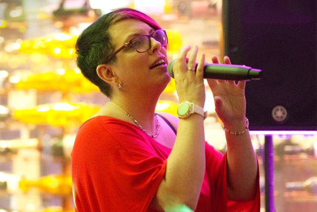 Louise Live at Hotel Bosco