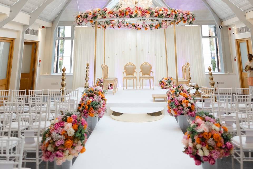 Dry-hire Wedding