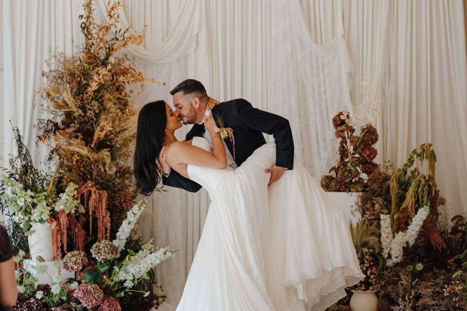 Aphrodite Bridal Dress