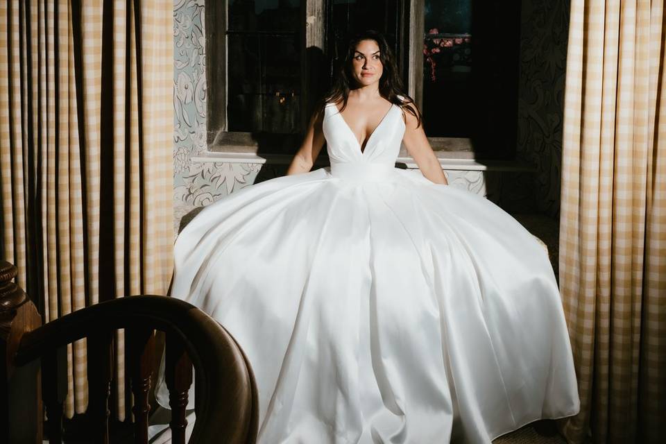 Aphrodite Bridal Dress