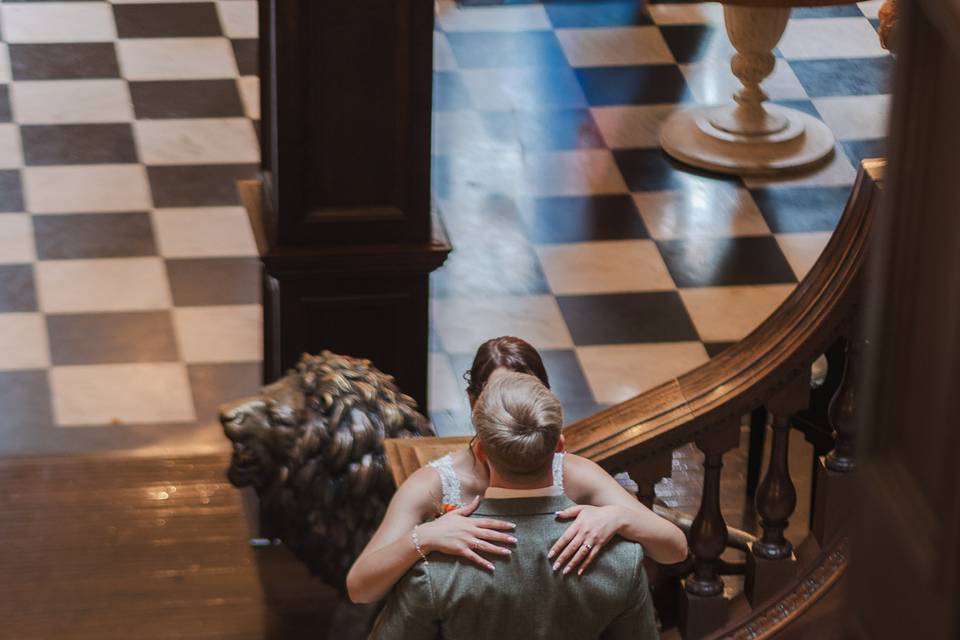 Stairs Kiss