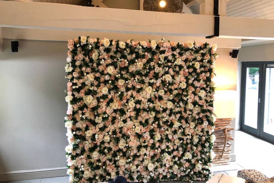 Flower wall